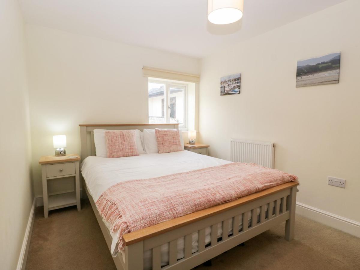 9 Malthouse Court Villa Watchet Eksteriør billede