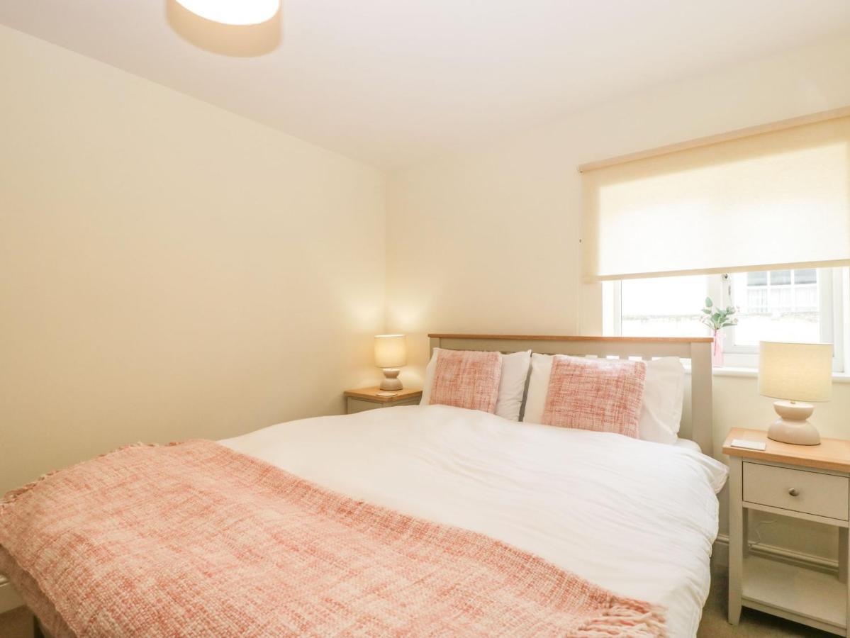 9 Malthouse Court Villa Watchet Eksteriør billede